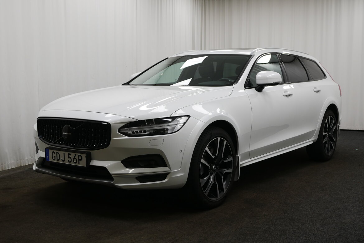 GDJ56P Volvo V90 Cross Country B6 AWD Bensin Advanced Dragkrok B