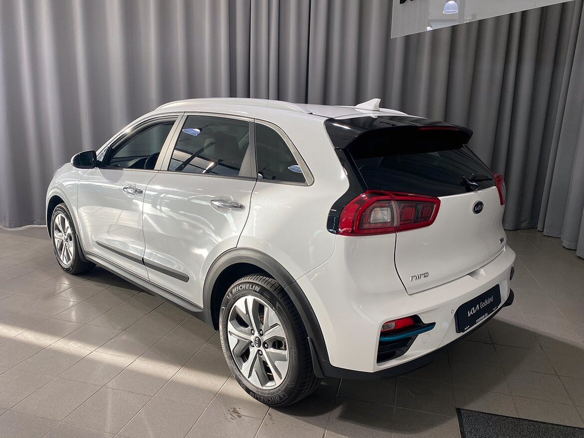 YUE199 Kia E Niro 64 KWh ADVANCE PLUS TECH 204HK Wayke