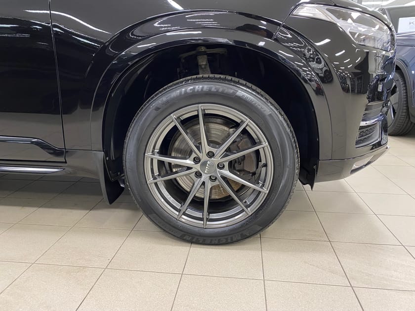 Bild 2 av Volvo XC90 D4 AWD Business Advanced 5-säten