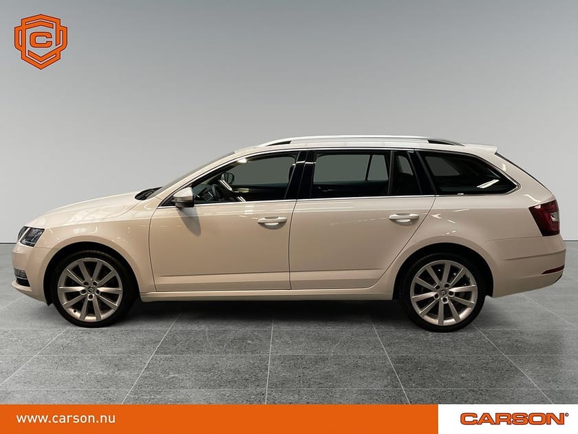 Bild 3 av Škoda Octavia Kombi Skoda 2.0 TDI SCR 4x4 Style Värmare AppCarplay Dragkrok