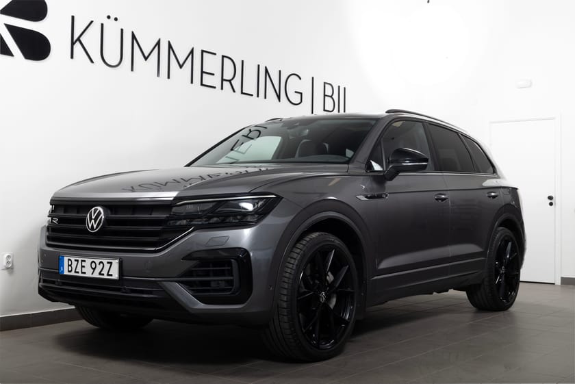 Bild 2 av Volkswagen Touareg R eHybrid Panorama / Luftfjädring / Drag