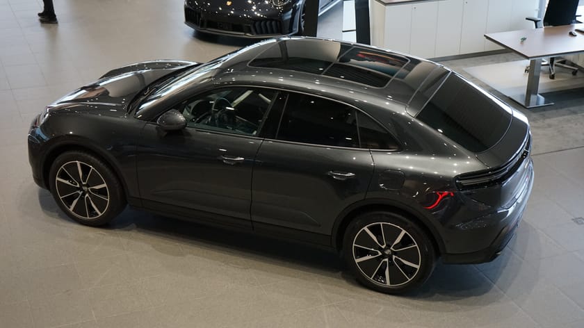 Bild 3 av Porsche Macan Electric 