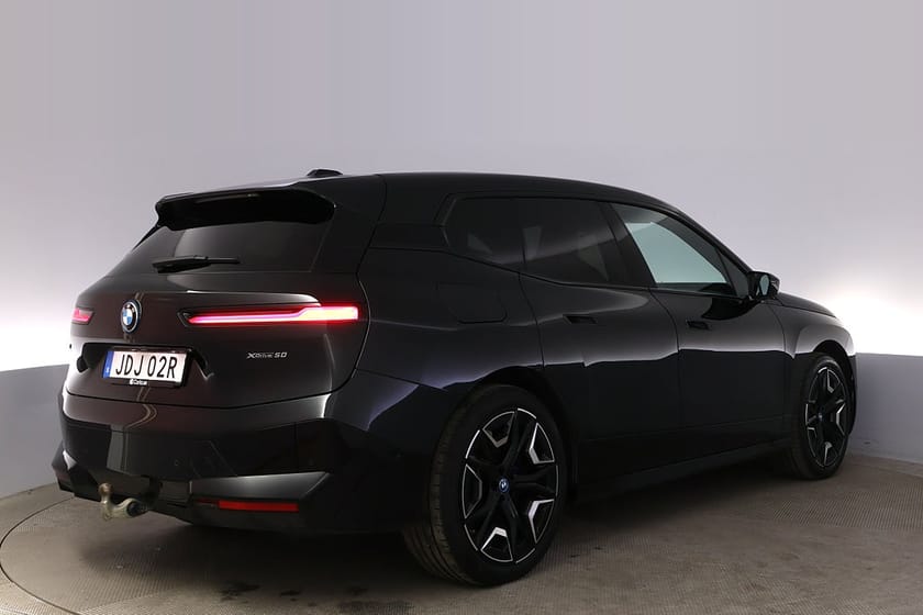 Bild 5 av BMW iX xDrive50 Sport Laser DAP 360 H/K Luftfjä. Drag V-Hjul