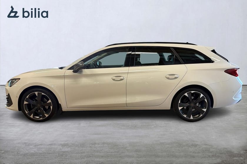 Bild 3 av CUPRA Leon Sportstourer 1.5 eTSI DSG, 150hk /BACKKAMERA