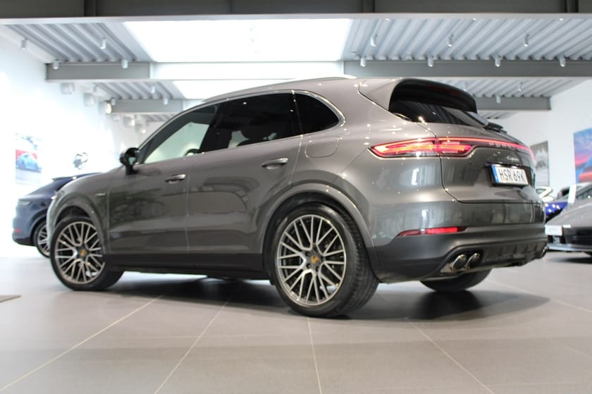 Bild 2 av Porsche Cayenne E-Hybrid 