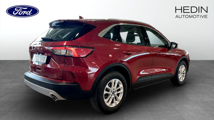 Bild 2 av Ford Kuga Titanium 150Hk / Dödavinkel / Adapt.fart / Rattvärme