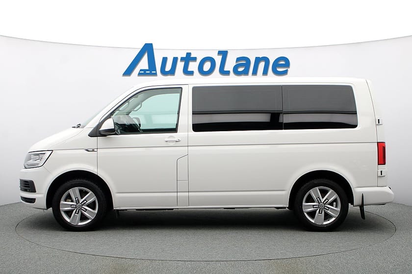 Bild 5 av Volkswagen Caravelle T30 2.0 TDI 4M 8-sits,Värmare,GPS,Drag, Comfortline