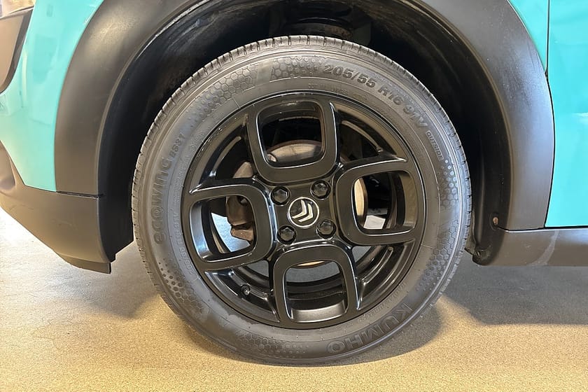 Bild 5 av Citroën C4 Cactus 1.2 PureTech EGS  Dragkrok / Bluetooth / P-Sensor