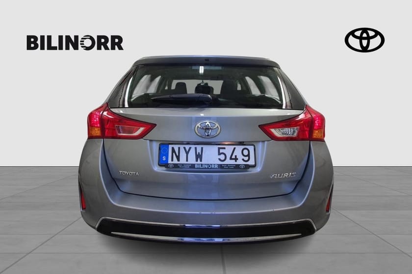 Bild 4 av Toyota Auris Touring Sports 1.4 D-4D DPF ACTIVE V-HJUL