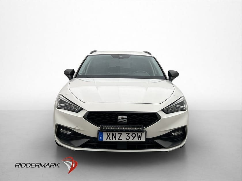 Bild 2 av SEAT León Sportstourer e-Hybrid ST FR Ladd-Hybrid 204hk Kamera Navi Drag Rattvärme