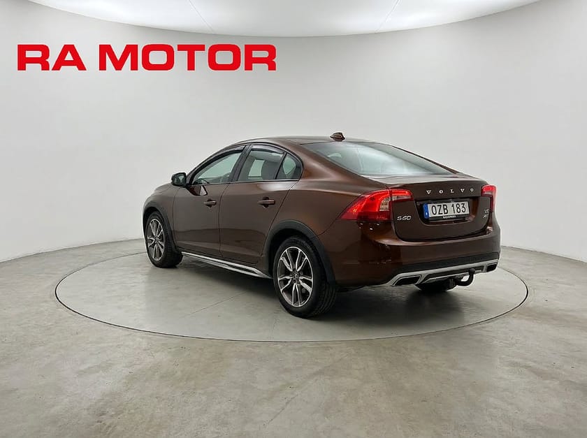 Bild 4 av Volvo S60 Cross Country D4 190hk AWD Summum | Skinn | Värmare | Drag |