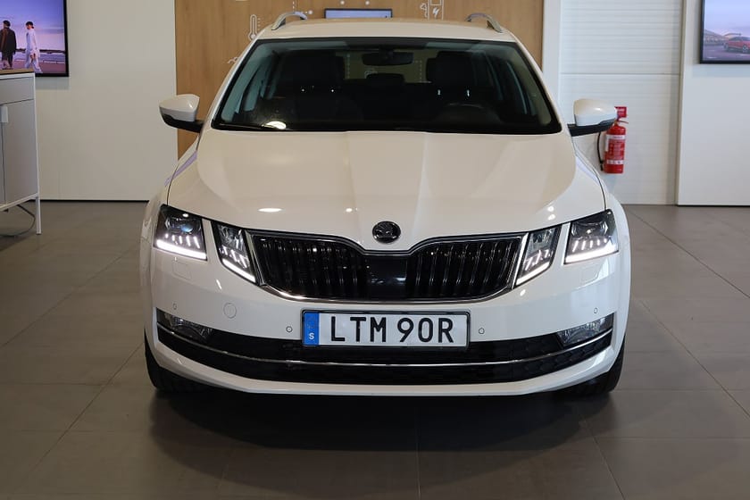 Bild 3 av Škoda Octavia Kombi Skoda 1.5 TSI 150hk Style | Kamera | Värmare | Drag |