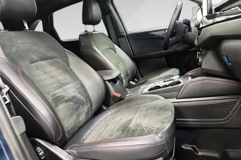 Ford Kuga Plug-In Hybrid bilde 11
