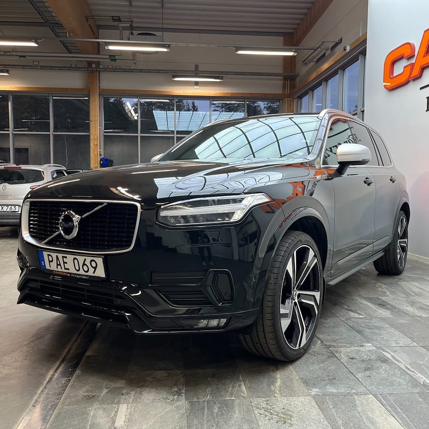 Bild 5 av Volvo XC90 T6 AWD Aut R-Design 7-Sits B&W Navi Dragkrok Läder