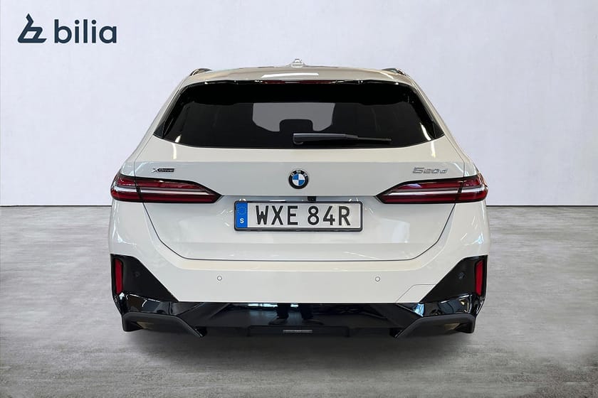 Bild 4 av BMW 520d xDrive Touring M Sport B&W Värmare Aktiv Farth. Drag