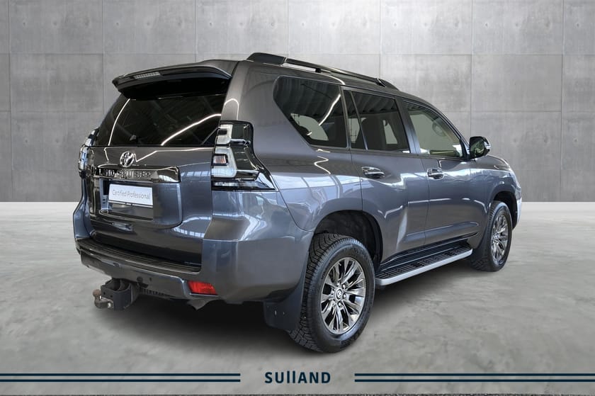 Bilde 5 av Toyota Land Cruiser 5-dørs 2.8l 204hk - Black Edition, GX, 4x4, 1 eier
