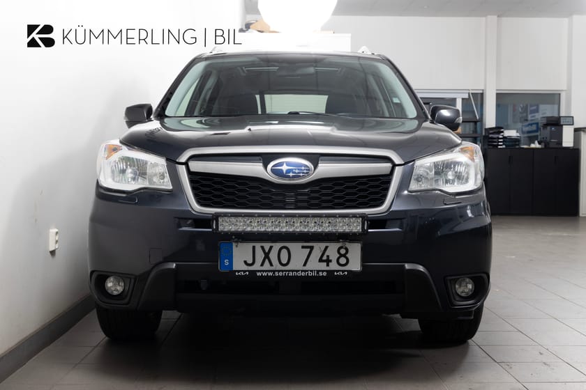 Bild 2 av Subaru Forester 2.0d 4WD Lineartronic 147hk XE Pano/Navi/Läder/Drag