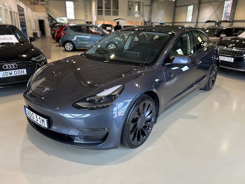 Bild 1 av Tesla Model 3 Performance AWD 513hk / Moms