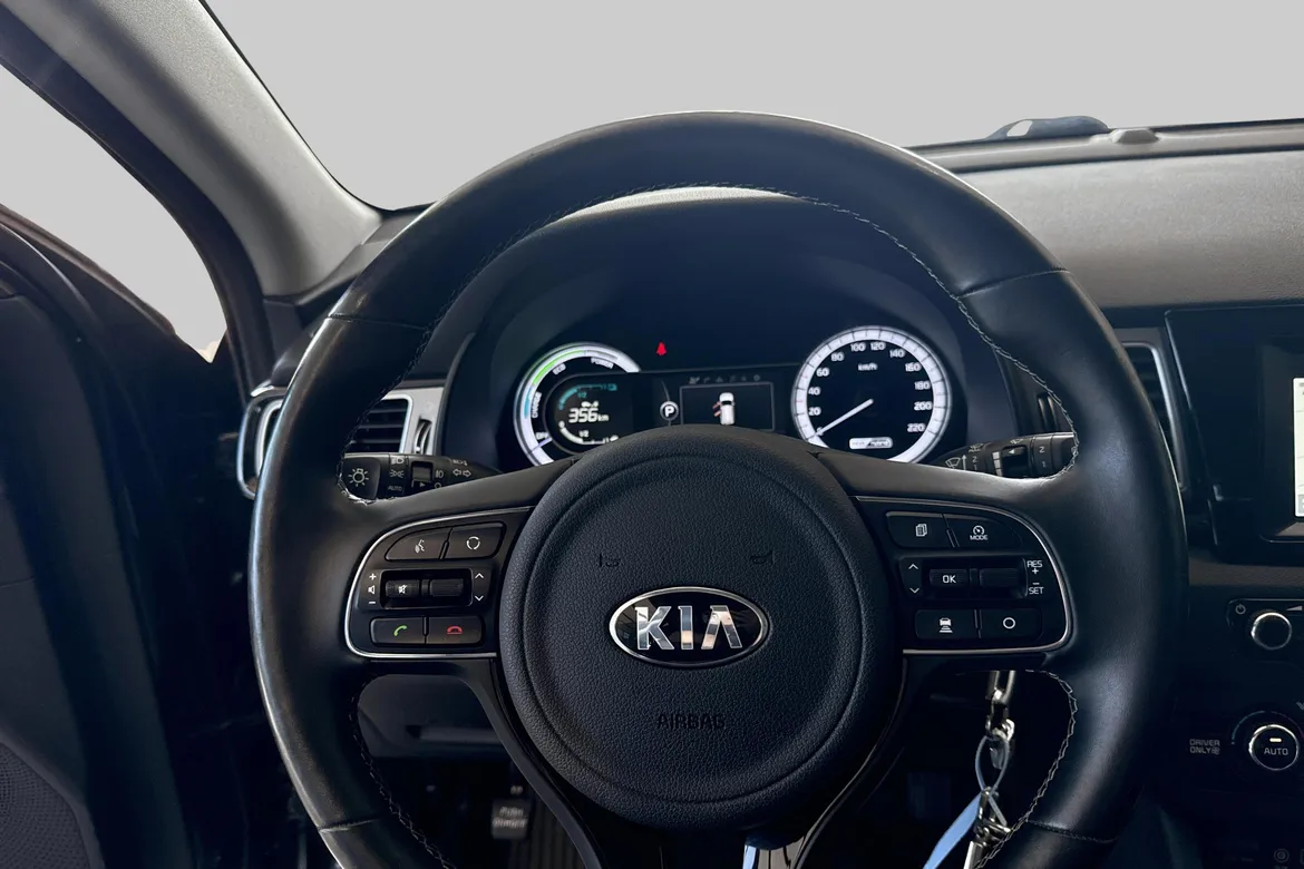 picture of a car