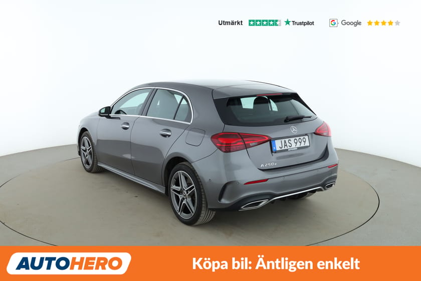 Bild 3 av Mercedes-Benz A 250 e AMG Line / Kamera, GPS, BLIS, ACC