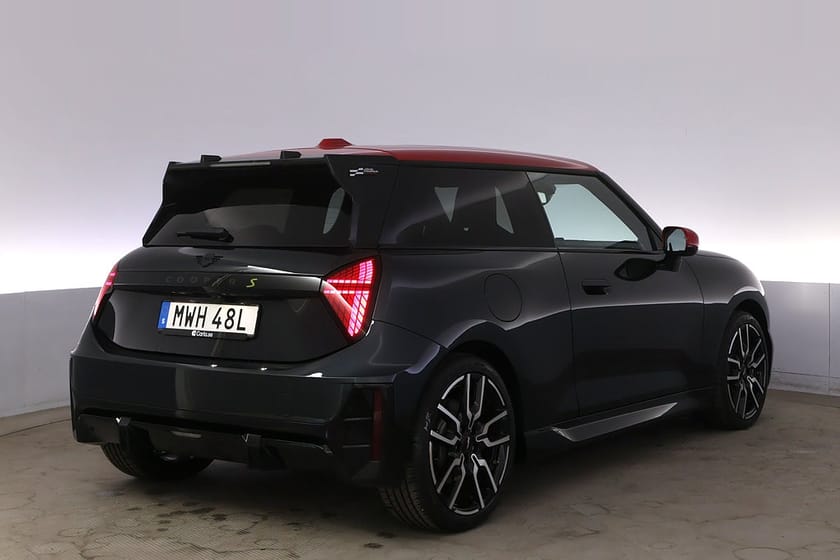 Bild 5 av MINI Cooper SE John Works Trim Paket M Pano Kamera HuD