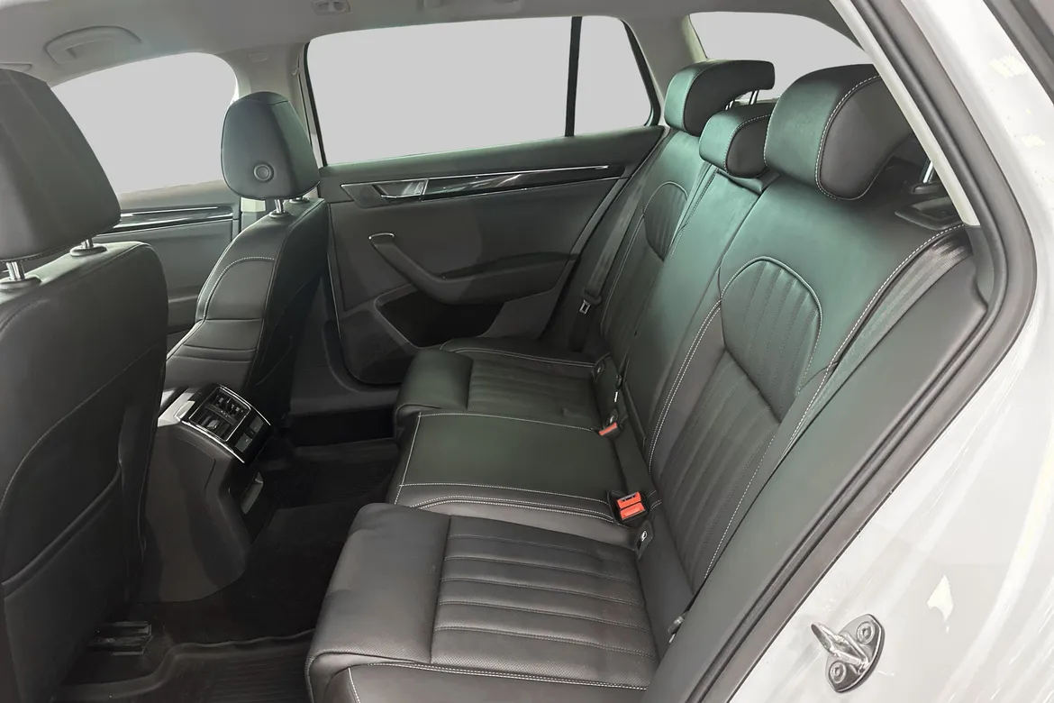 picture of a car