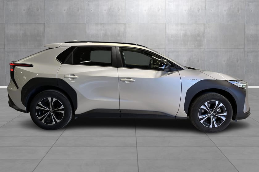 Bilde 5 av Toyota bZ4X 218 HK AUT Active Tech Rentekam 6.25% med 35%EK