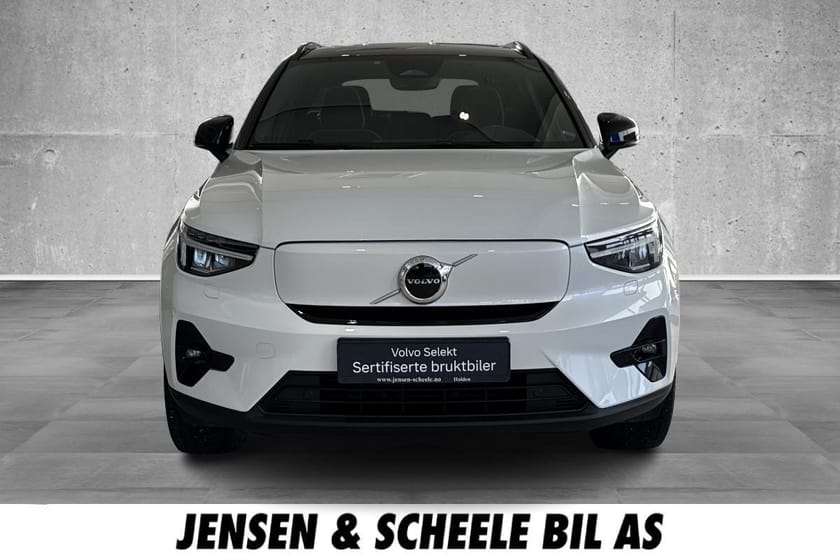 Bilde 4 av Volvo XC40 Recharge Twin motor Plus - Ryggekamera, Hengerfeste