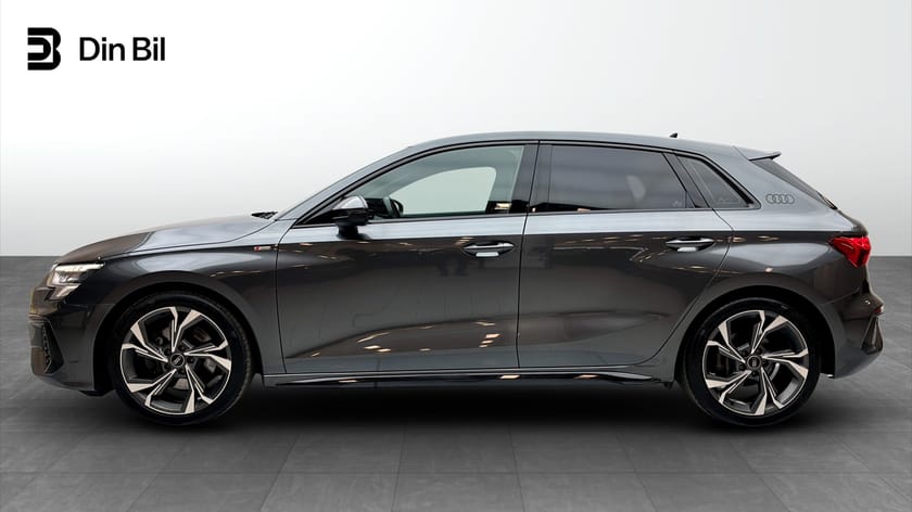 Bild 2 av Audi A3 Sportback 35 TFSI 150HK S-Line Black Optik