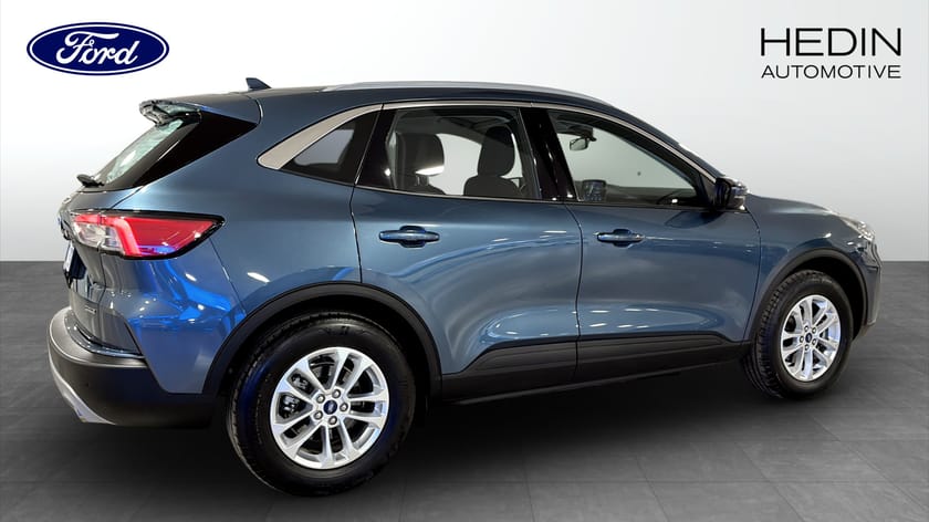 Bild 2 av Ford Kuga Plug-In Hybrid Titanium PHEV 225hk Automat
