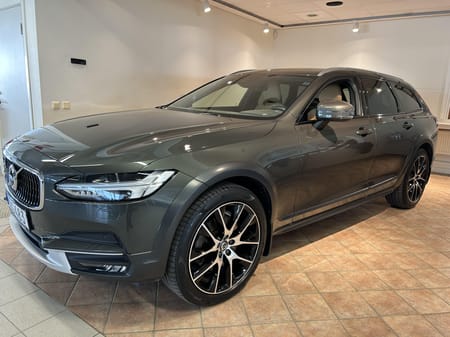 Volvo V90 Cross Country D4 AWD Pro