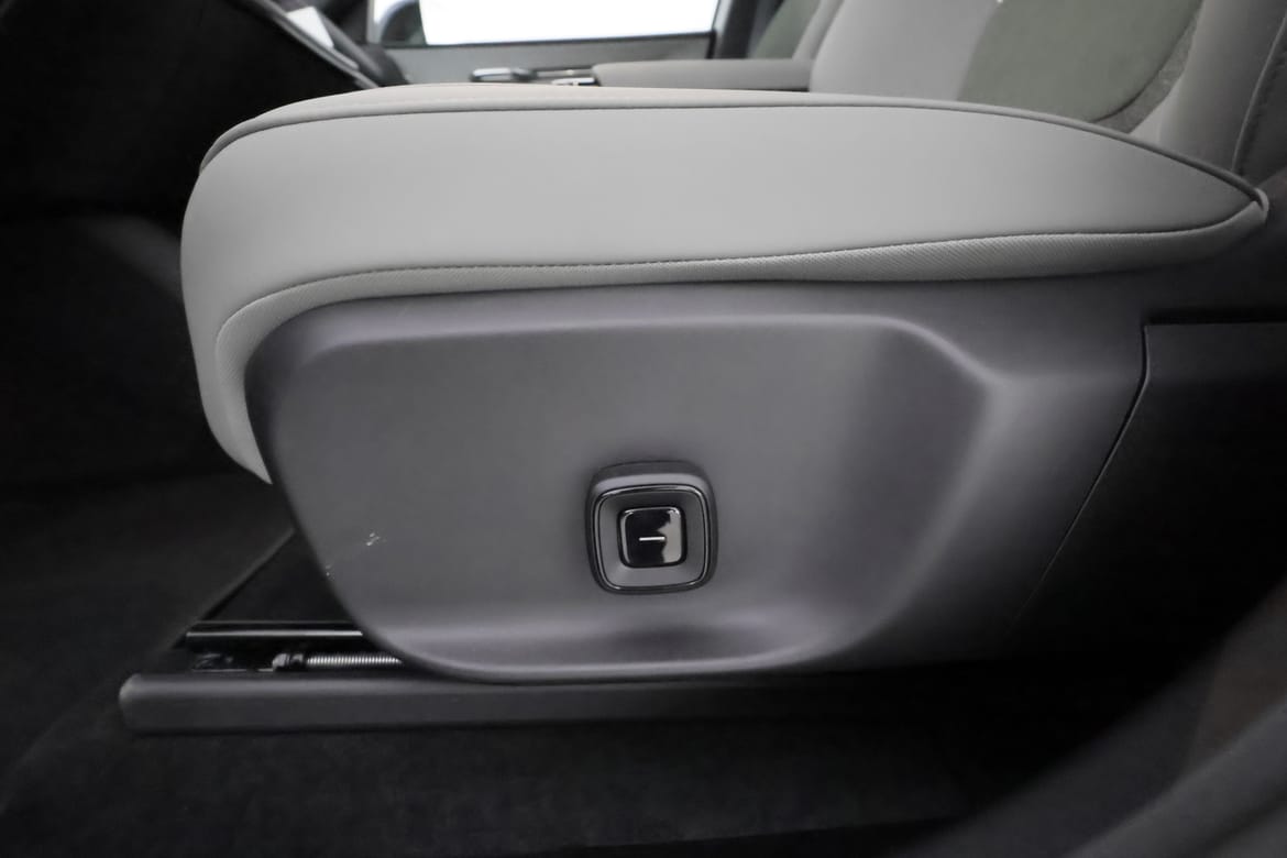 Volvo EX30 2025 - miniatyr 14