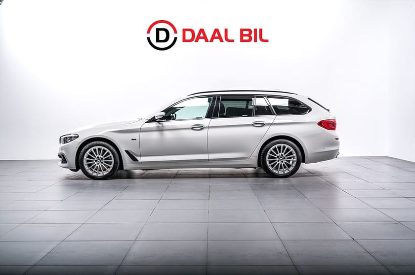 Bild 1 av BMW 520d xDrive Touring 190HK SPORT LINE DRAG 3D-VIEW VÄRM NAVI