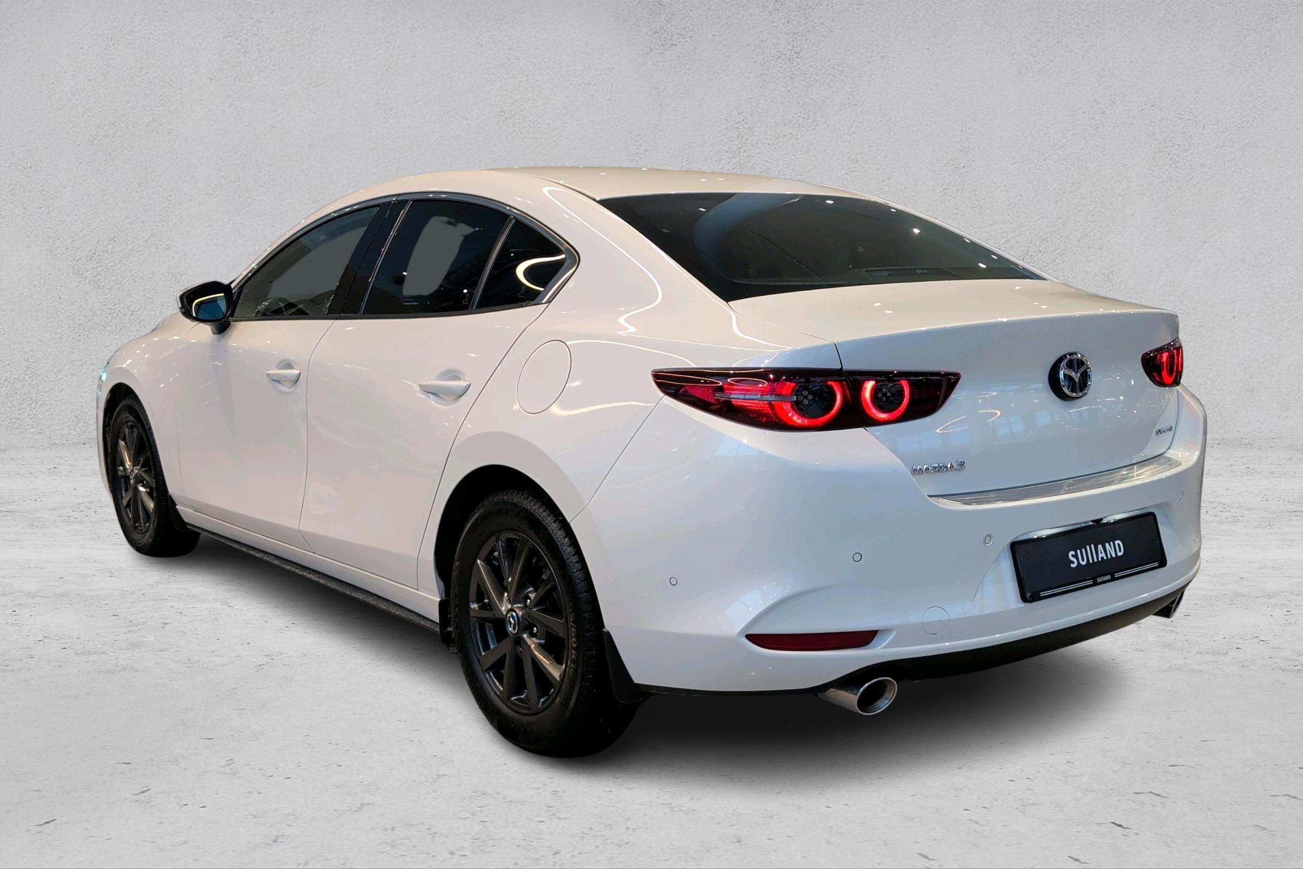 Thumnail bilde 2 av Mazda 3 Sedan