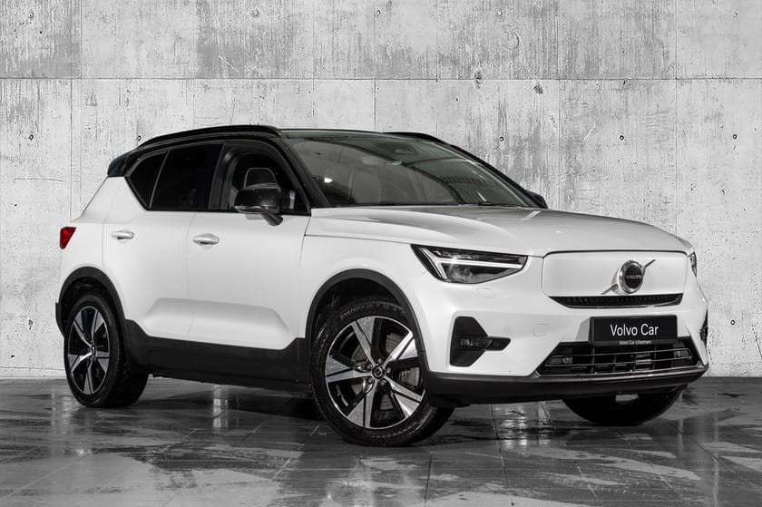 Bilde 1 av Volvo XC40 Recharge Twin motor Plus 408hk Semielektrisk hengerfeste