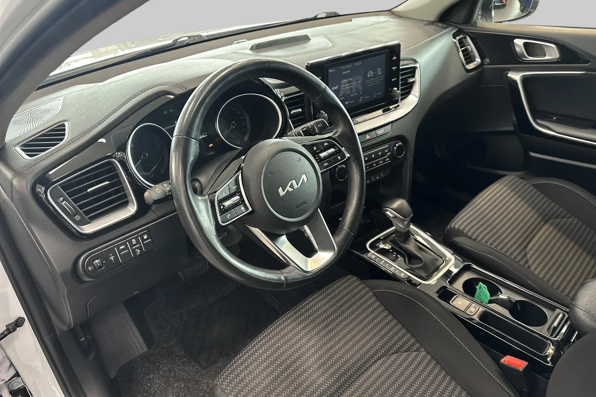 picture of a car