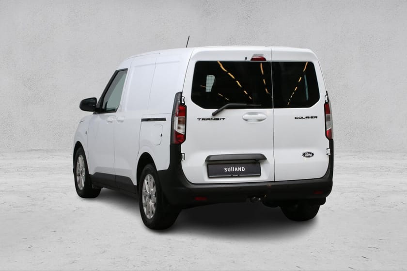 Bilde 3 av Ford Transit Courier 1,0 EcoBoost 125hk Limited Aut /2xSkyvedør/Krok/ACC/++