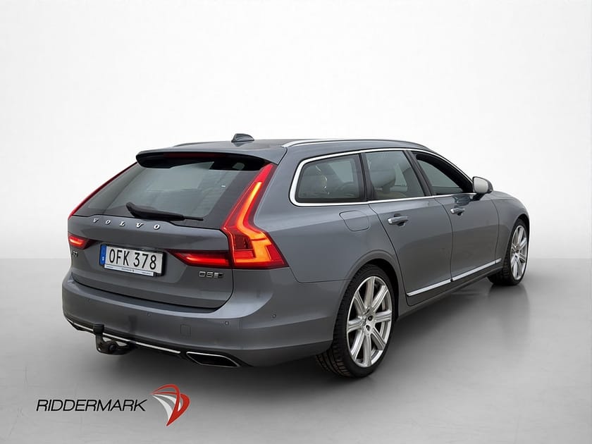 Bild 5 av Volvo V90 D5 AWD Inscription B&W HUD Pano 360° BLIS Drag