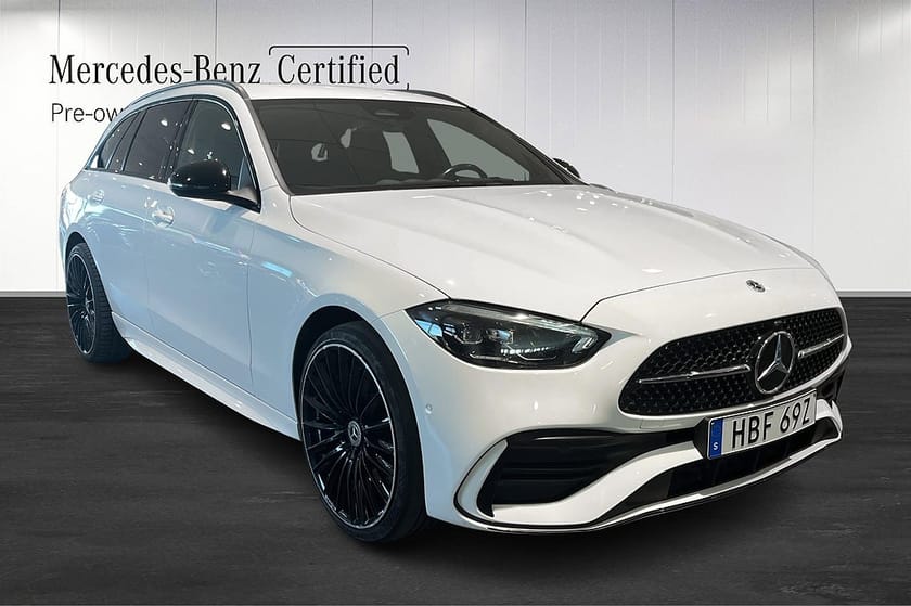 Bild 2 av Mercedes-Benz C 300 T e C300 AMG Line BACKKAMERA//DRAG//FARTHÅLLARE//NIGHT-PACK