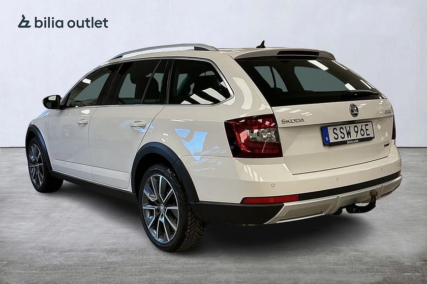 Bild 3 av Škoda Octavia Scout Skoda 2.0 TDI 4x4 Premium Drag B-kam Navi P-värmare