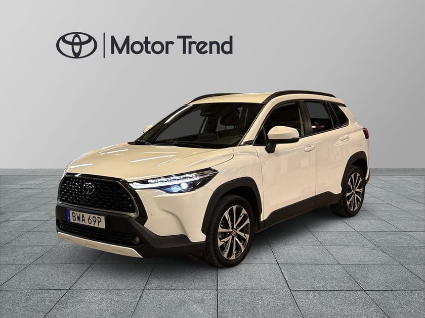 Bild 1 av Toyota Corolla Cross Hybrid AWD-i CVT 197hk,Style & Plus