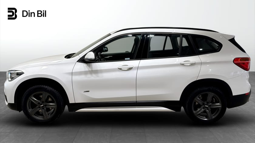 Bild 2 av BMW X1 xDrive18d Steptronic 150hk Sport-Line