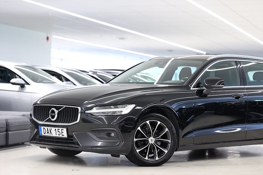 Bild 4 av Volvo V60 D4 AWD 190hk Momentum Navi PDC