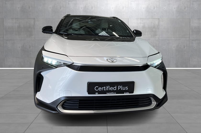 Bilde 3 av Toyota bZ4X Excutive Bitone AWD , Rentekamp 6.25% med 35%EK
