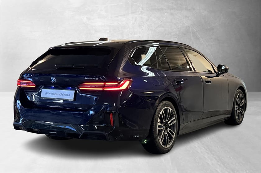 Bilde 3 av BMW i5 xDrive40 Touring Fully Charged M-Pro, Pano, B&W, ACC