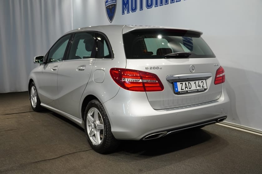 Bild 3 av Mercedes-Benz B 200 d 4MATIC DRAG KAMERA