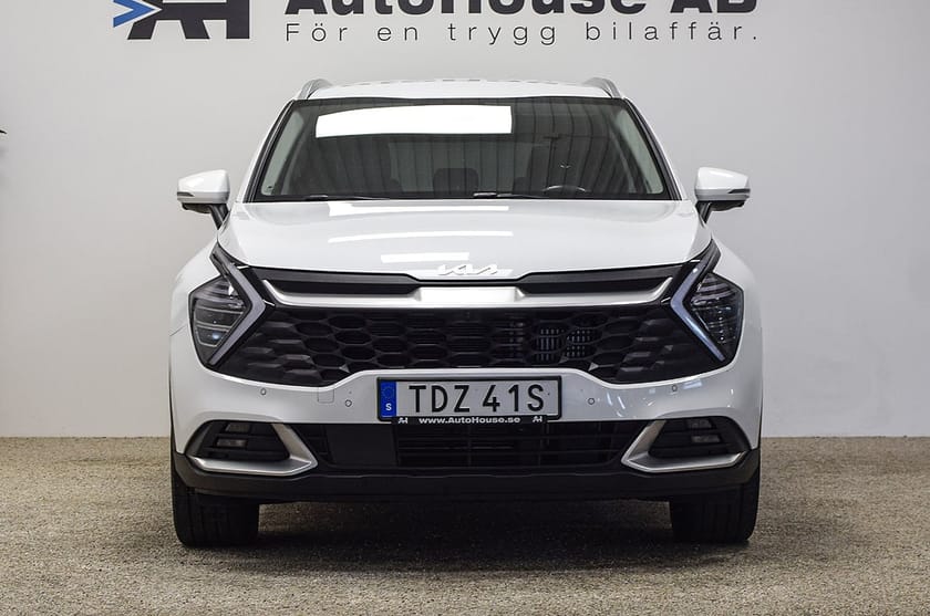 Bild 4 av Kia Sportage PHEV 4WD Advance H/K 360 Drag Navi CarPlay Elstolar