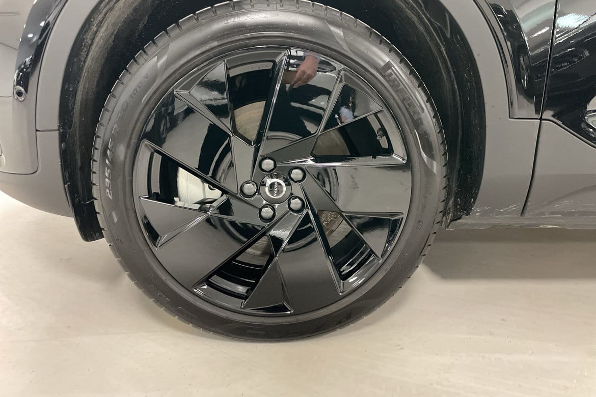 Volvo EC40 Twin Motor Performance