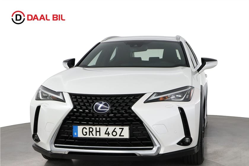 Bild 2 av Lexus UX 250h E-Four 184HK KOMFORT B-KAMERA FARTHÅLLARE BT