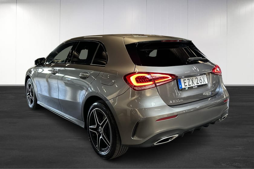 Bild 3 av Mercedes-Benz A 250 e 250e AMG Kamera Nightpackage Värmare
